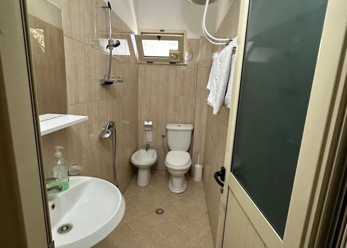 Otel Kudhesi Avlonya