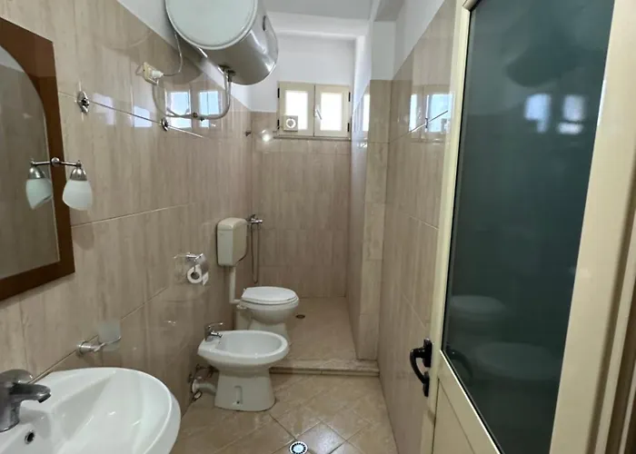 Kudhesi Otel Avlonya